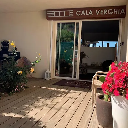 Guest house Cala Verghia Coti-Chiavari (Corsica)